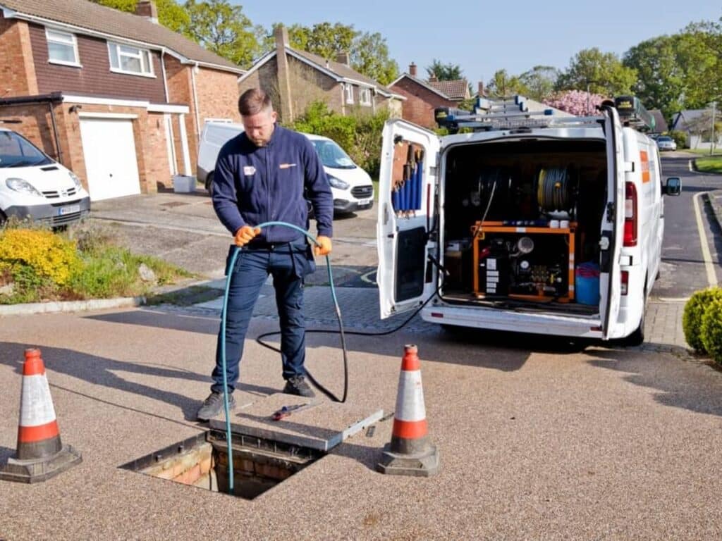 drain engineer actually work